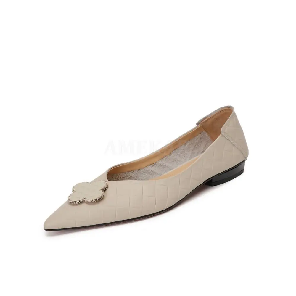 Running Walking Shoe Genuine Leather Flats Slippers Women Ladies Closed Flat Shoes Low-heeled Thick Dress Shoes
Running Walking Shoe Genuine Leather Flats Slippers Women Ladies Closed Flat Shoes Low-heeled Thick Dress Shoes