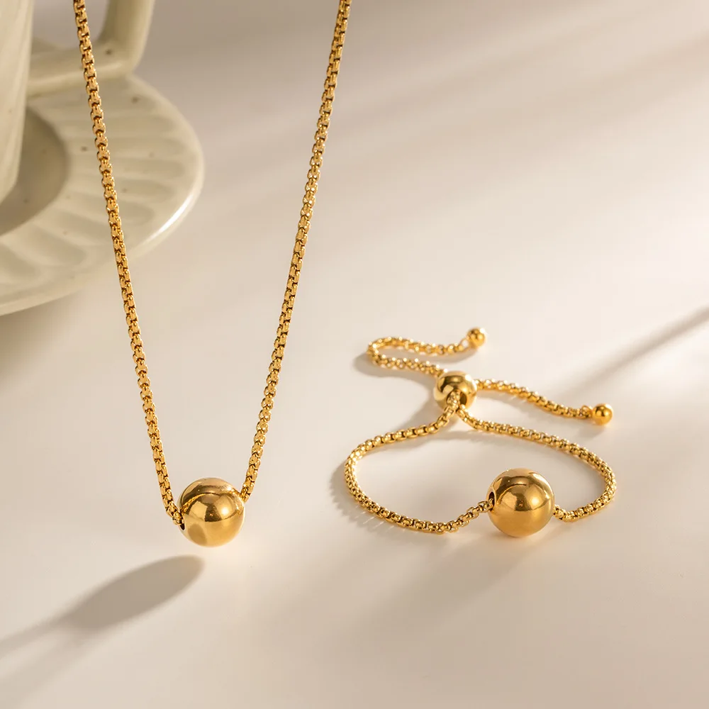 2023 Europe and America Hot Sale Round Bead Gold Ladies Necklace Stainless Steel Ladies Necklace Manufacturers Wholesale
2023 Europe and America Hot Sale Round Bead Gold Ladies Necklace Stainless Steel Ladies Necklace Manufacturers Wholesale
