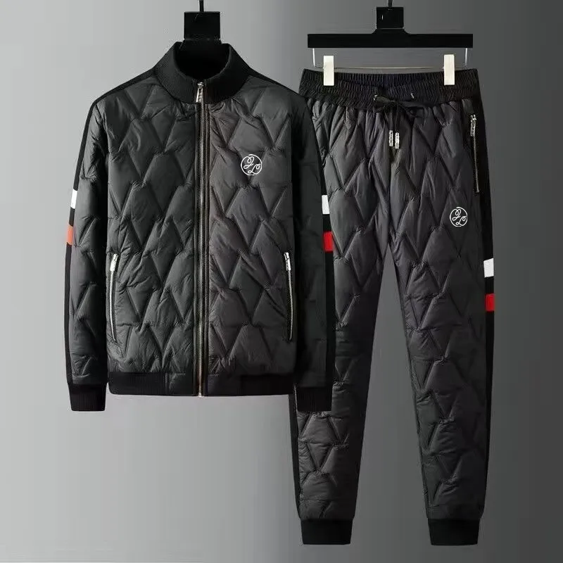 2023 Winter Men's Golf 2 Piece Set Wear Warm Oversized High Down Collar Cotton Warm Jacket Wind Suit Sports Pants Coats Clothing
2023 Winter Men's Golf 2 Piece Set Wear Warm Oversized High Down Collar Cotton Warm Jacket Wind Suit Sports Pants Coats Clothing