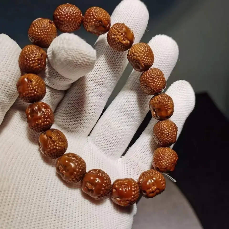 Long Xianxiang amber Buddha head bracelet zodiac ornaments bracelet wenwan rosary
Long Xianxiang amber Buddha head bracelet zodiac ornaments bracelet wenwan rosary