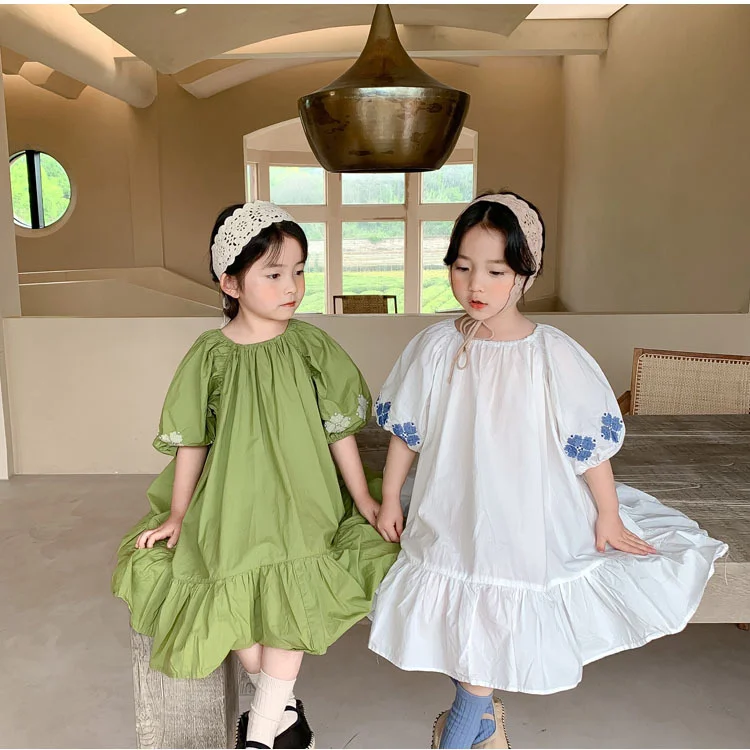 Sweet Dress Summer Girls Flower Embroidery Skirt Wear Children Clothing Little Princess Elegant Kids Frocks
Sweet Dress Summer Girls Flower Embroidery Skirt Wear Children Clothing Little Princess Elegant Kids Frocks