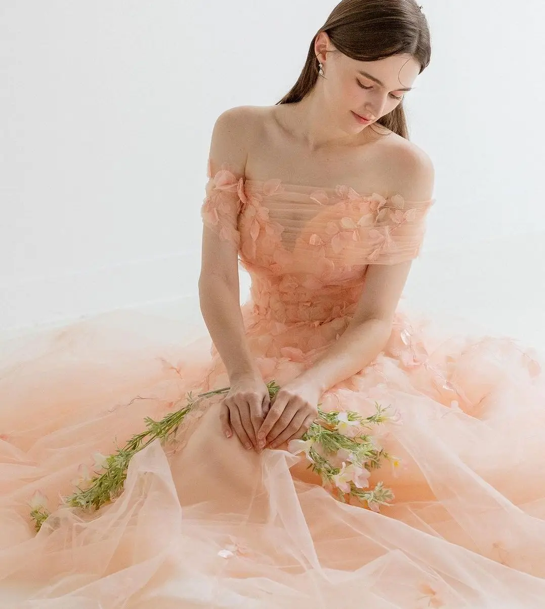 Elegant Pink V Neck Off The Shoulder Prom dress For Special Events For Women 2024 Request Party Wedding Dresses 프롬드레스
Elegant Pink V Neck Off The Shoulder Prom dress For Special Events For Women 2024 Request Party Wedding Dresses 프롬드레스