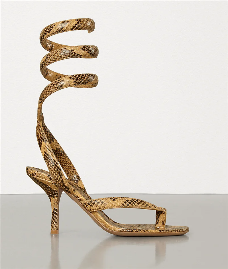New Women Luxury Snake Print Elastic Slingback Sandals Fashion Thin High Heel Serpentine Sandals Ladies Summer Flip-flops Shoes
New Women Luxury Snake Print Elastic Slingback Sandals Fashion Thin High Heel Serpentine Sandals Ladies Summer Flip-flops Shoes