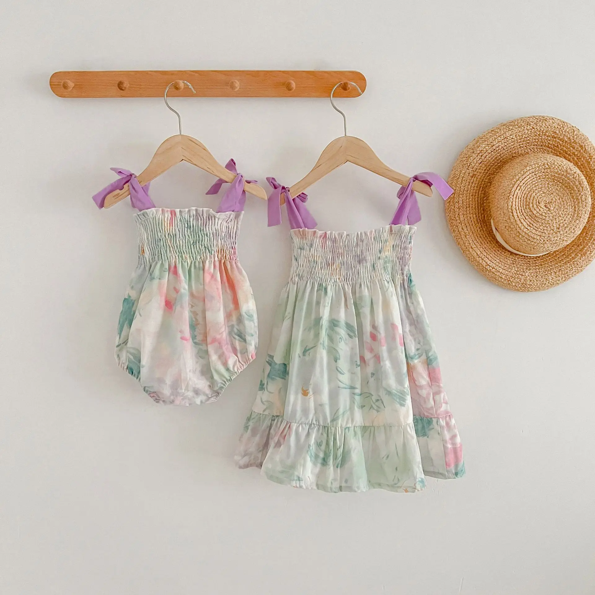 Baby Girls Clothes Summer Girls Dress Flower Print Sleeveless Cute Sling Baby Romper Princess Dress Matching Sister Clothing
Baby Girls Clothes Summer Girls Dress Flower Print Sleeveless Cute Sling Baby Romper Princess Dress Matching Sister Clothing