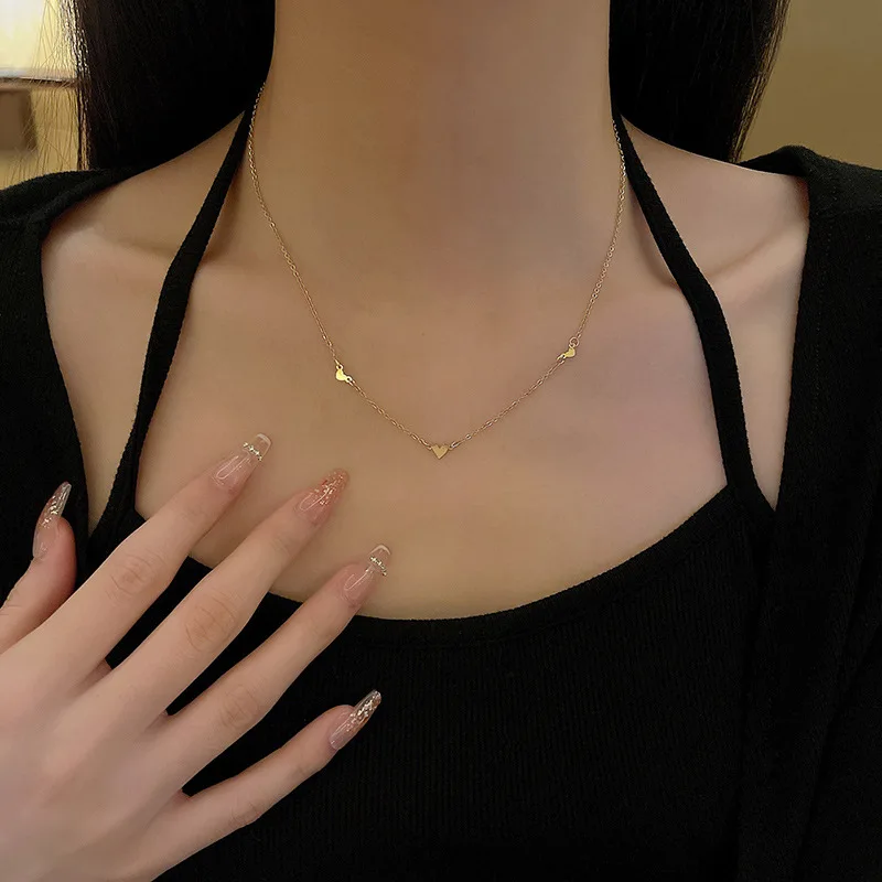 Heartbeat Love Necklace Female Clavicle Chain Student Short Light Luxury Simple Titanium Steel Necklaces For Women Jewelry 2022
Heartbeat Love Necklace Female Clavicle Chain Student Short Light Luxury Simple Titanium Steel Necklaces For Women Jewelry 2022