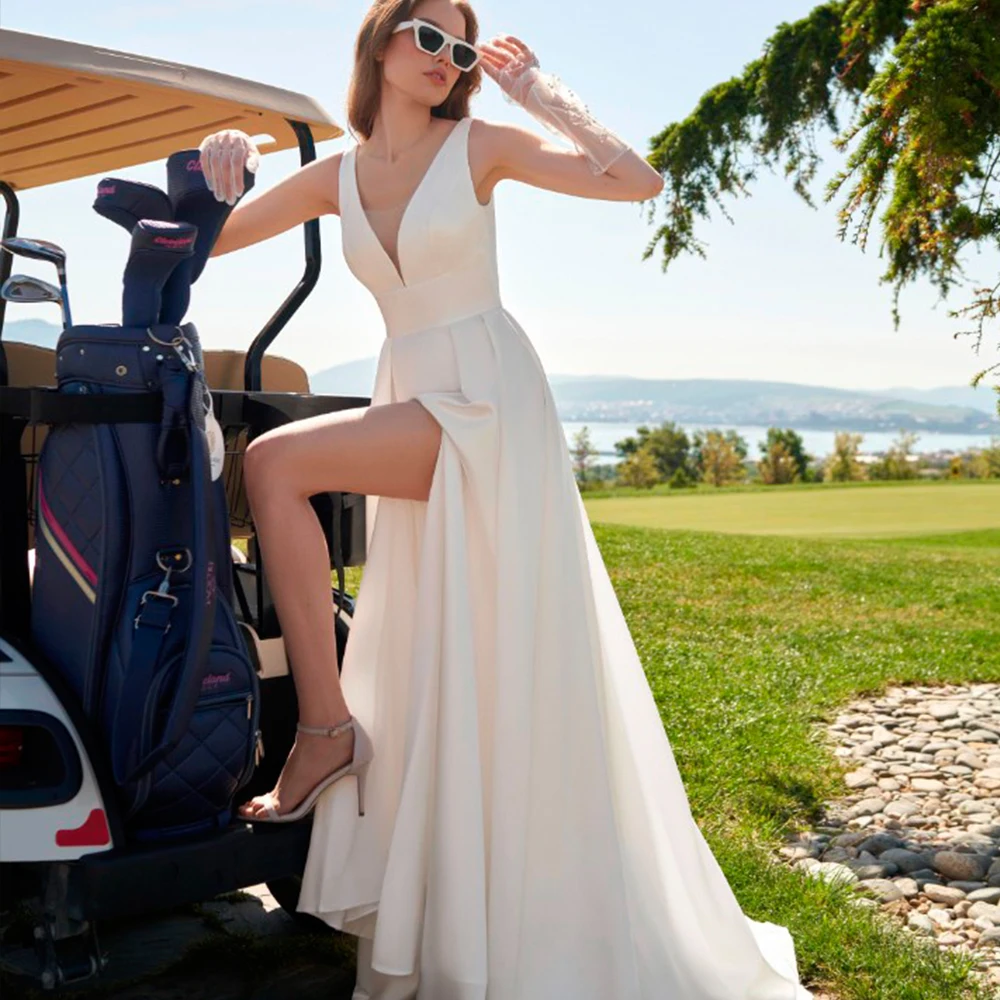 Simple Vestido De Noiva 2022 V-Neck Sleeveless Zipper Backless Wedding Dress Side Split Sweep Train A-Line Jersey Bride Gown
Simple Vestido De Noiva 2022 V-Neck Sleeveless Zipper Backless Wedding Dress Side Split Sweep Train A-Line Jersey Bride Gown