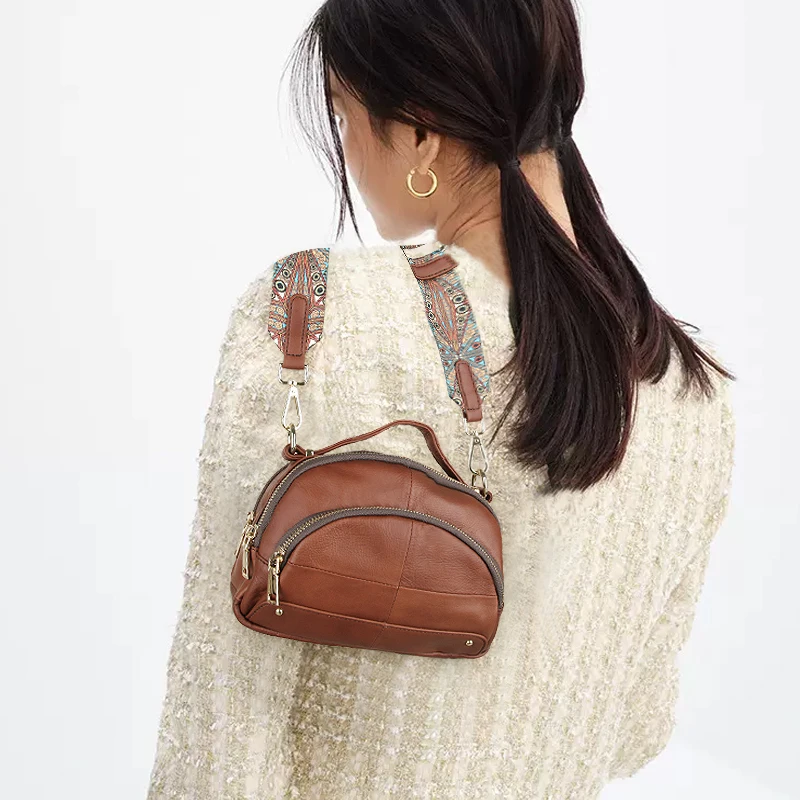 Cobbler Legend Female Messenger Bag Waterproof Fashion Shoulder Bags Wide Shoulder Strap Half Round Bag Women Luxury Crossbody
Cobbler Legend Female Messenger Bag Waterproof Fashion Shoulder Bags Wide Shoulder Strap Half Round Bag Women Luxury Crossbody