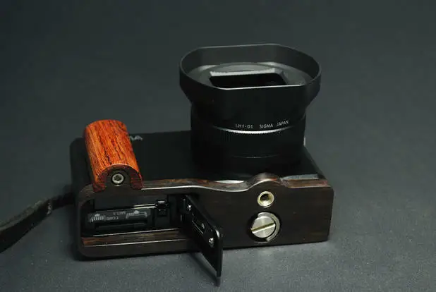 Wood Wooden Handle Grip L Plate Bracket Holder for SIGMA DP1M DP2M DP3M Camera
Wood Wooden Handle Grip L Plate Bracket Holder for SIGMA DP1M DP2M DP3M Camera