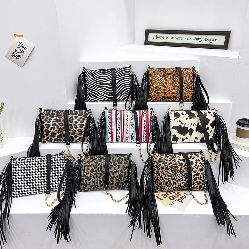 Fashion Long Tassel Crossbody Bag for Women Leopard Cow Pattern Ladies Messenger Bag European and American Style Female Bag
Fashion Long Tassel Crossbody Bag for Women Leopard Cow Pattern Ladies Messenger Bag European and American Style Female Bag