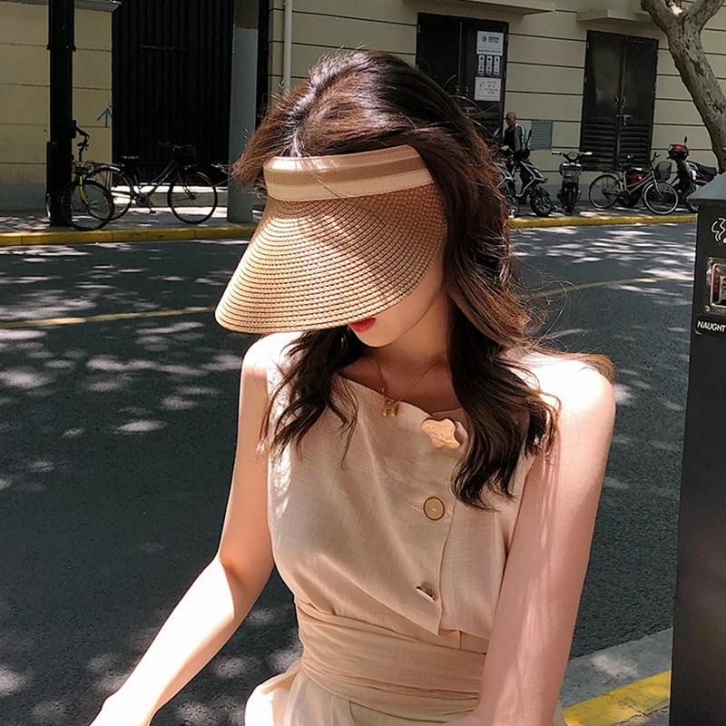Summer New Straw Hat Women's Sunshade Large Brim Empty Top Hat Versatile Outdoor Beach Polyester Fiber Face Shield Sunscreen Hat
Summer New Straw Hat Women's Sunshade Large Brim Empty Top Hat Versatile Outdoor Beach Polyester Fiber Face Shield Sunscreen Hat