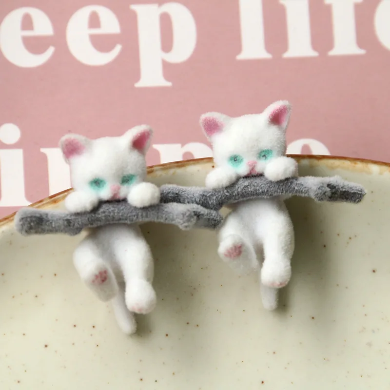 1pcs cartoon flocking branch cat Scrapbook Flatback 3D Figurine DIY Home Decor Craft
1pcs cartoon flocking branch cat Scrapbook Flatback 3D Figurine DIY Home Decor Craft