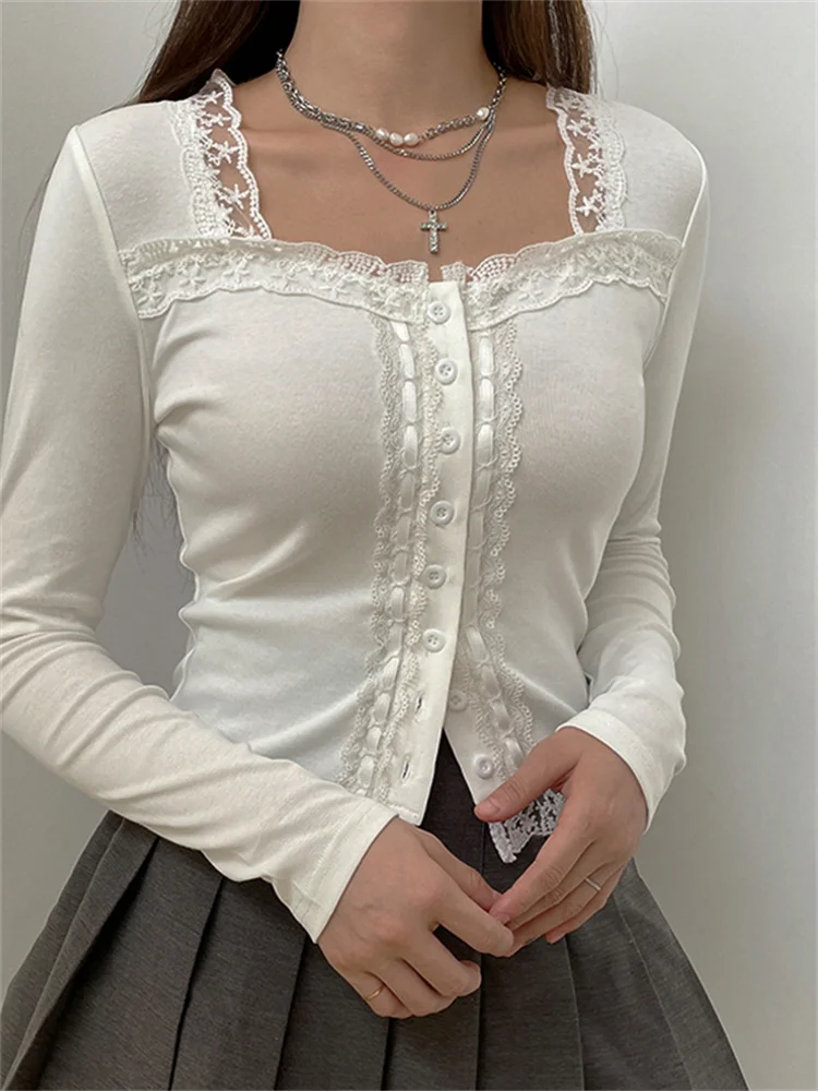 2022 Fairycore Y2K Retro Slim Fit T-shirts Top Chic Lace Patchwork T Shirts Square Neck Buttons Up Cardigan Tees for Women
2022 Fairycore Y2K Retro Slim Fit T-shirts Top Chic Lace Patchwork T Shirts Square Neck Buttons Up Cardigan Tees for Women