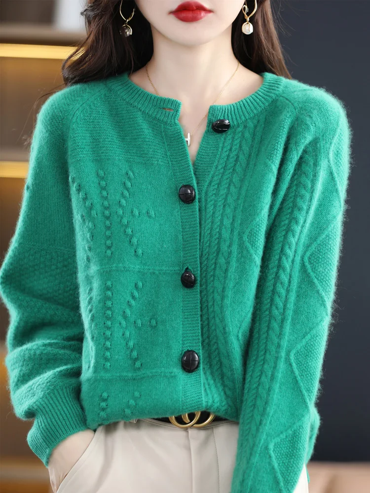 100% Pure Wool Cashmere Sweater Women's O-Neck Pimple Stitch Cardigan Autumn /Winter Casual Knitted Top Fashion Ball Button Coat
100% Pure Wool Cashmere Sweater Women's O-Neck Pimple Stitch Cardigan Autumn /Winter Casual Knitted Top Fashion Ball Button Coat