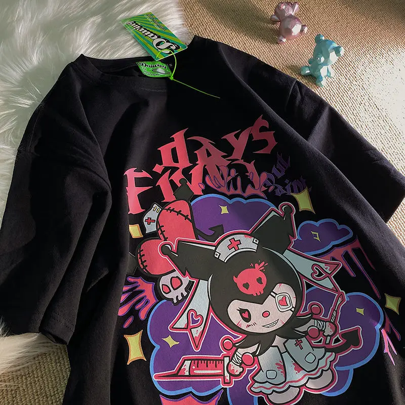 Sanrio Kuromi мультфильм хлопок с коротким рукавом Новинка летняя Милая футболка оверсайз с коротким рукавом женский свободный топ с коротким рукавом
Sanrio Kuromi мультфильм хлопок с коротким рукавом Новинка летняя Милая футболка оверсайз с коротким рукавом женский свободный топ с коротким рукавом