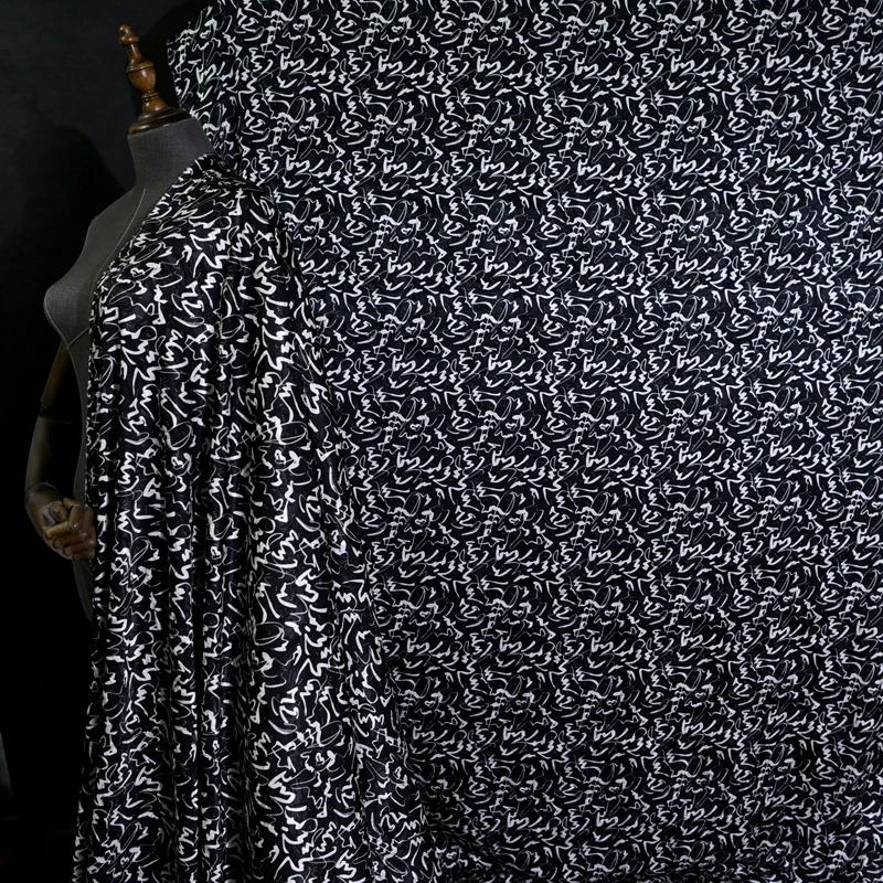 Tree Grain Stretch Jacquard Satin Silk Spandex Fabric Brand Fashion Design for Dress Clothing Material Sewing Per Meter
Tree Grain Stretch Jacquard Satin Silk Spandex Fabric Brand Fashion Design for Dress Clothing Material Sewing Per Meter