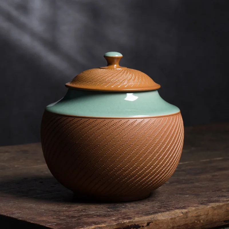 celadon jump knife tea pot, pure handmade ceramic storage, large pot, handmade by Ye Zhengmao, a craftsman and artist
celadon jump knife tea pot, pure handmade ceramic storage, large pot, handmade by Ye Zhengmao, a craftsman and artist