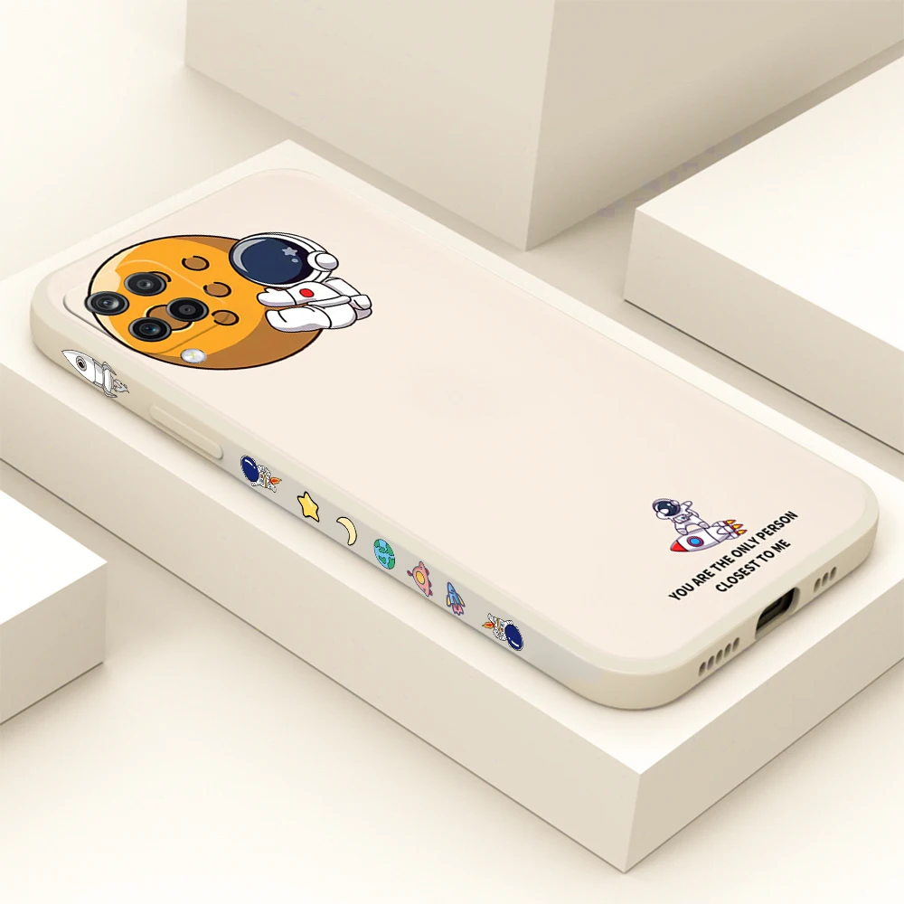 Astronaut Phone Case For Samsung Galaxy A53 A73 A72 A52 A32 A71 A51 A31 A21S A12 A52S S22 S20 S21 Ultra Plus FE M12 M32 M52 Case
Astronaut Phone Case For Samsung Galaxy A53 A73 A72 A52 A32 A71 A51 A31 A21S A12 A52S S22 S20 S21 Ultra Plus FE M12 M32 M52 Case