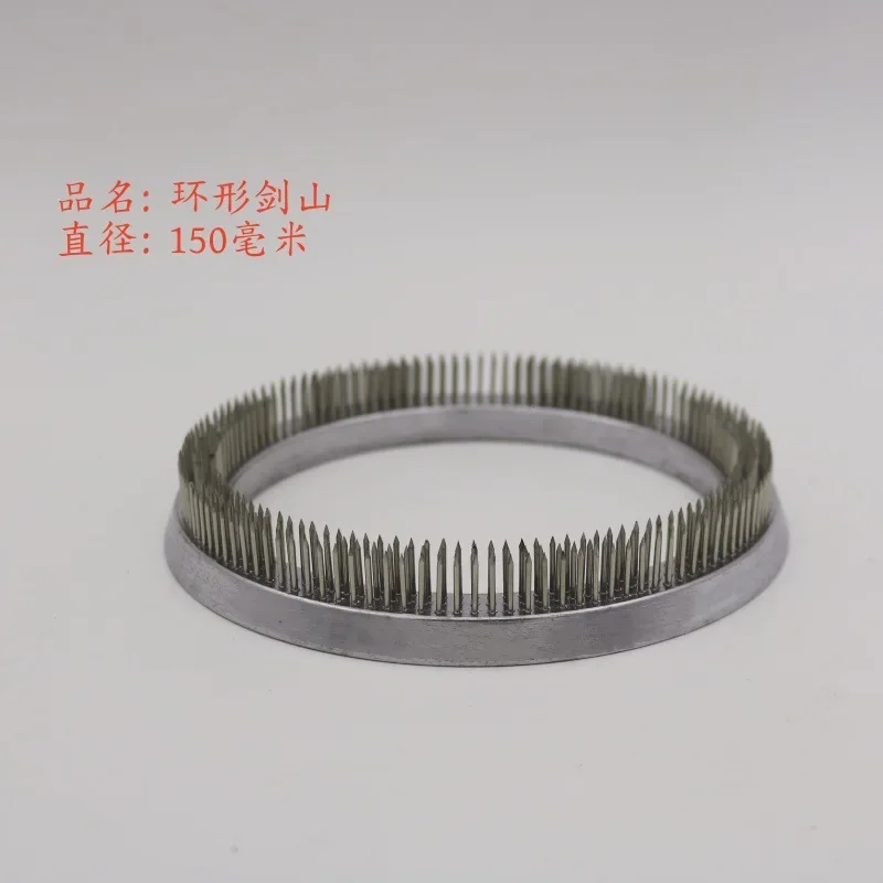 Круглое кольцо из нержавеющей меди 70/120/150/200 мм из нержавеющей меди, японская цветочная композиция, основа, инструмент для флориста Икебана
Круглое кольцо из нержавеющей меди 70/120/150/200 мм из нержавеющей меди, японская цветочная композиция, основа, инструмент для флориста Икебана