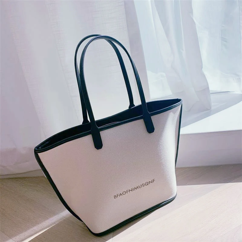High Quality Shoulder Bag Women's Shopper Bag New Luxury Brand Designer Handbags Girls Female Bag Casual Wallets Tote Canvas Bag
High Quality Shoulder Bag Women's Shopper Bag New Luxury Brand Designer Handbags Girls Female Bag Casual Wallets Tote Canvas Bag
