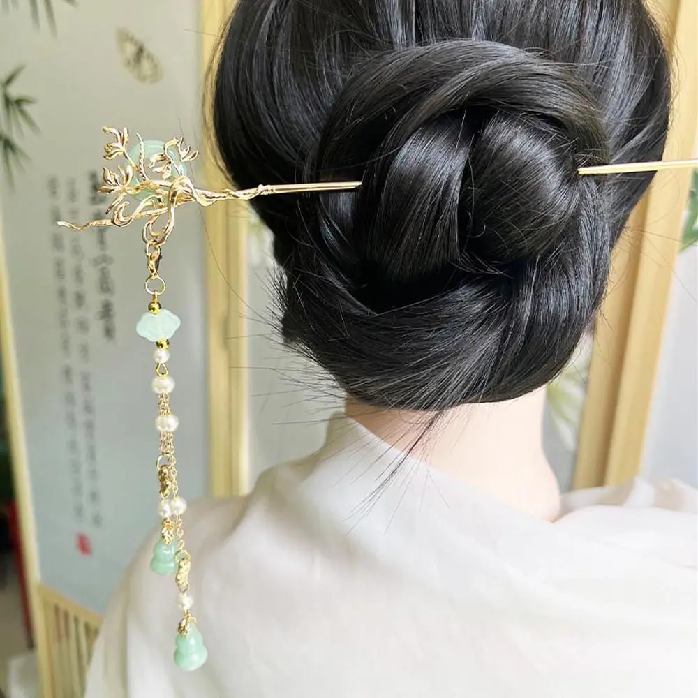 Korean Retro Hanfu Hairpin Flower Pearl Pendent Hair Fork Vintage Tassel Hairpins Hair Stick Hair Clip Women Eleagnt Headwear
Korean Retro Hanfu Hairpin Flower Pearl Pendent Hair Fork Vintage Tassel Hairpins Hair Stick Hair Clip Women Eleagnt Headwear