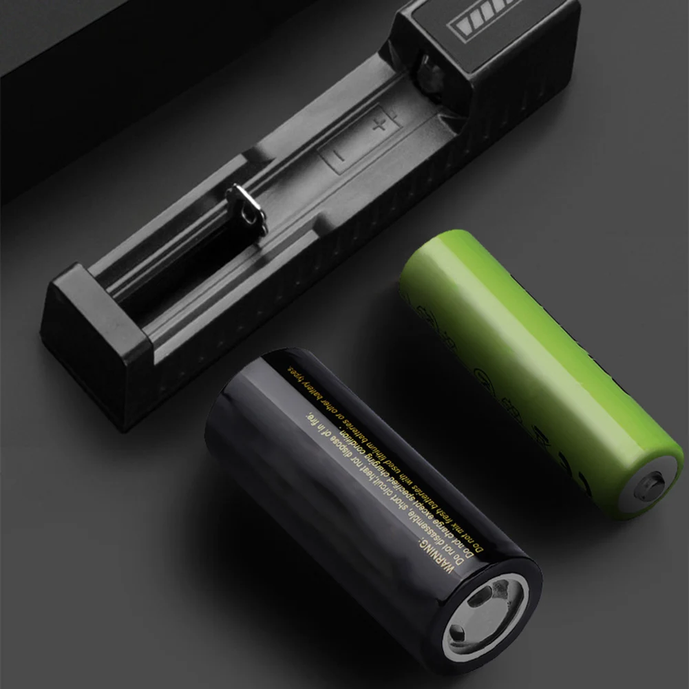 USB Battery Charger With LED Indicator 3.7 V-4.2V / 500 MA 30g About 10.3 * 2.3 * 3 Cm Black DC5V/1A For Lithium Battery
USB Battery Charger With LED Indicator 3.7 V-4.2V / 500 MA 30g About 10.3 * 2.3 * 3 Cm Black DC5V/1A For Lithium Battery