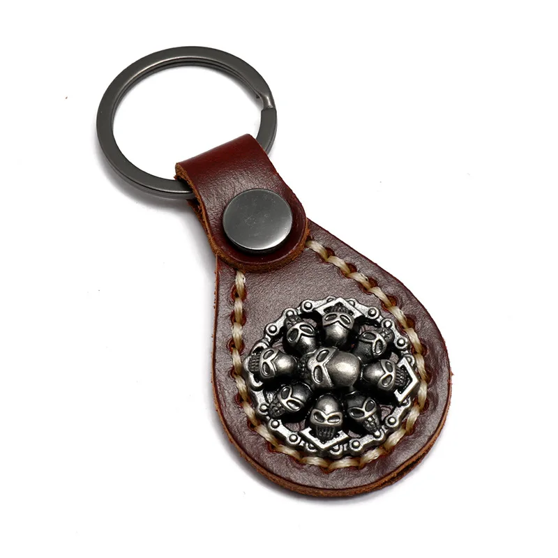Retro Leather Keychain for Man Boy Handmade Gift for Dad Cattle Hide Keyring Metal Skull Crossed Bones Pirate Car Key Chains
Retro Leather Keychain for Man Boy Handmade Gift for Dad Cattle Hide Keyring Metal Skull Crossed Bones Pirate Car Key Chains