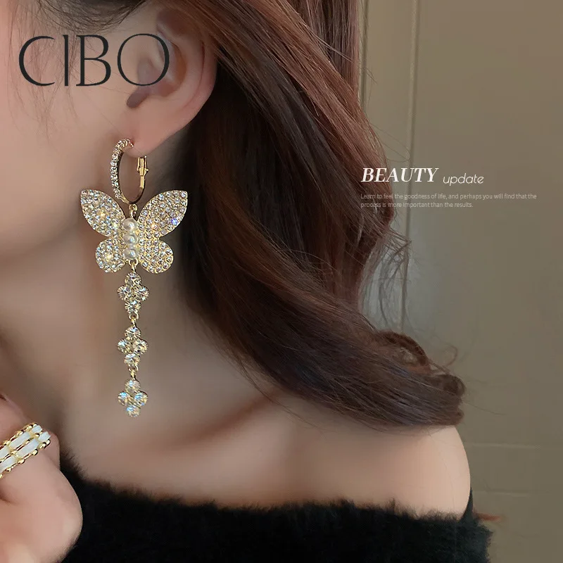 2022 European and American Butterfly Super Fairy Smart Earrings Fashion Long Tassel Flower Earrings Exaggerated Earrings
2022 European and American Butterfly Super Fairy Smart Earrings Fashion Long Tassel Flower Earrings Exaggerated Earrings