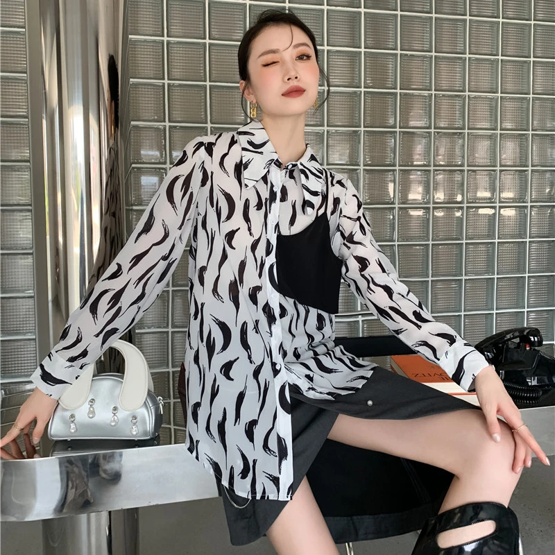 Chiffon Women's Blouse Large Size Printing Vintage Shirt Splicing Summer Long Sleeves High Street Top Fashion Female Clothing
Chiffon Women's Blouse Large Size Printing Vintage Shirt Splicing Summer Long Sleeves High Street Top Fashion Female Clothing