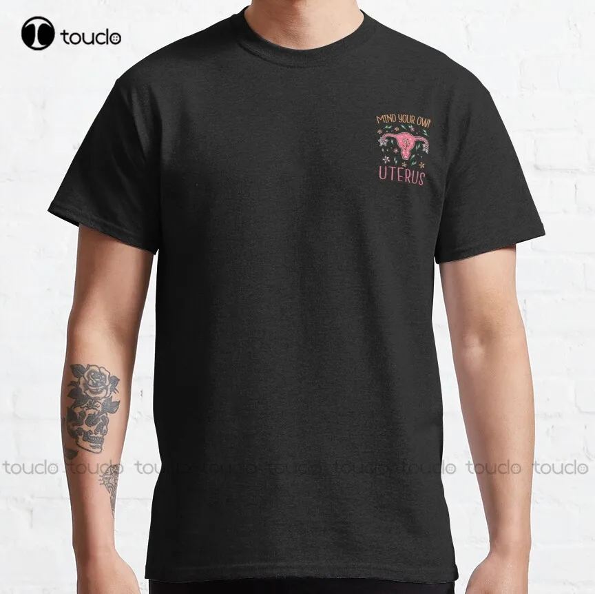 Женская Классическая футболка с цветочным принтом и изображением матки
Женская Классическая футболка с цветочным принтом и изображением матки