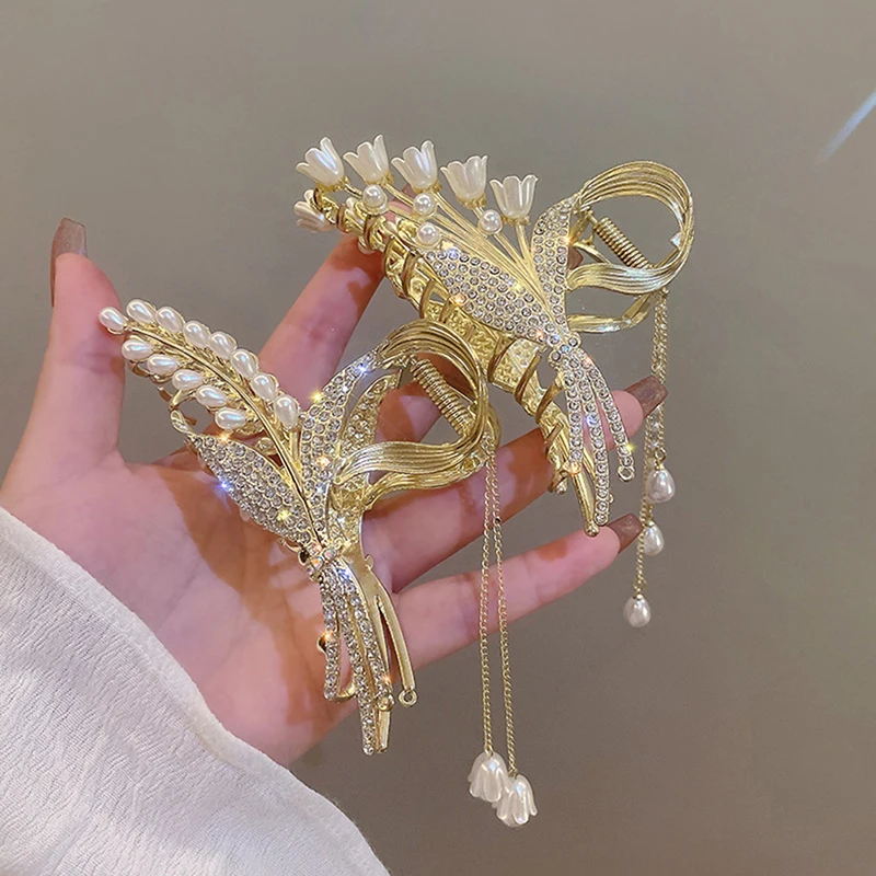 New Hair Clips Women Fashion Pearl Tassel Grab Clip for Girl Hairpin Flower Shark Clip Luxury Headgear Hair Accessories
New Hair Clips Women Fashion Pearl Tassel Grab Clip for Girl Hairpin Flower Shark Clip Luxury Headgear Hair Accessories