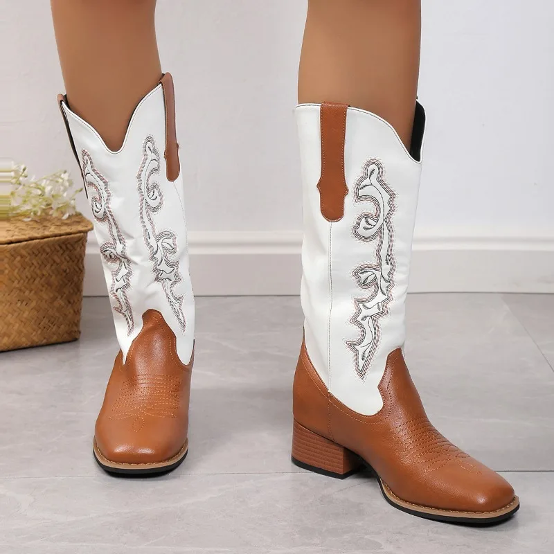 Female Shoes on Sale 2023 High Quality Sleeve Women's Boots Winter Square Toe Mixed Colors High Tube Chunky Heel Western Boots
Female Shoes on Sale 2023 High Quality Sleeve Women's Boots Winter Square Toe Mixed Colors High Tube Chunky Heel Western Boots