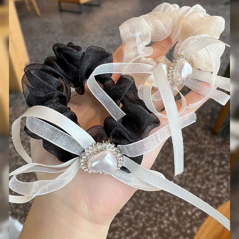Summer flower hairrope French high-value flower head rope elegant hair accessories retro simple mesh large intestine ring female
Summer flower hairrope French high-value flower head rope elegant hair accessories retro simple mesh large intestine ring female