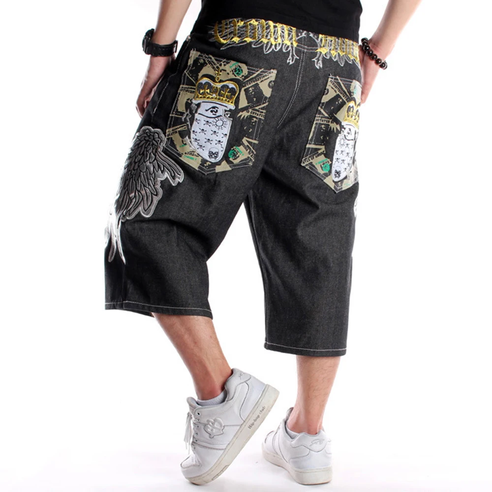 2023 New Men's Embroidered Pattern Denim Shorts Street Sports Large Size Loose Hip-hop Design Sense Skateboard Pants Cropped Pan
2023 New Men's Embroidered Pattern Denim Shorts Street Sports Large Size Loose Hip-hop Design Sense Skateboard Pants Cropped Pan