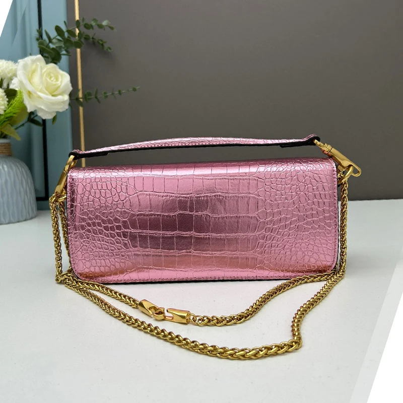 Fashion leather ladies shoulder bag high quality chain handbag Messenger bag solid color wallet new leisure bag
Fashion leather ladies shoulder bag high quality chain handbag Messenger bag solid color wallet new leisure bag