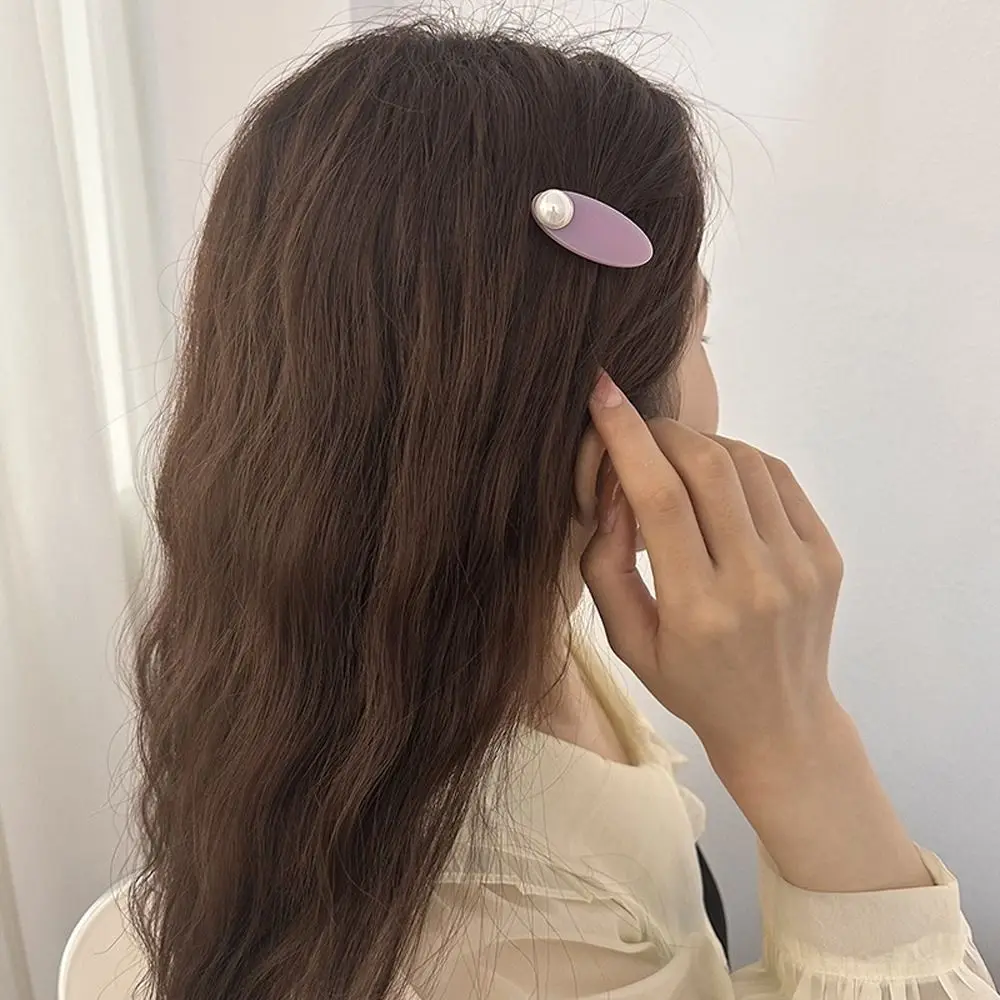 Clips Fashion Headdress Oval Shape Ins Hair Clips New Headwear Pearl Korean Duckbill Clips Women Hairpins Acetate Hair Clips
Clips Fashion Headdress Oval Shape Ins Hair Clips New Headwear Pearl Korean Duckbill Clips Women Hairpins Acetate Hair Clips