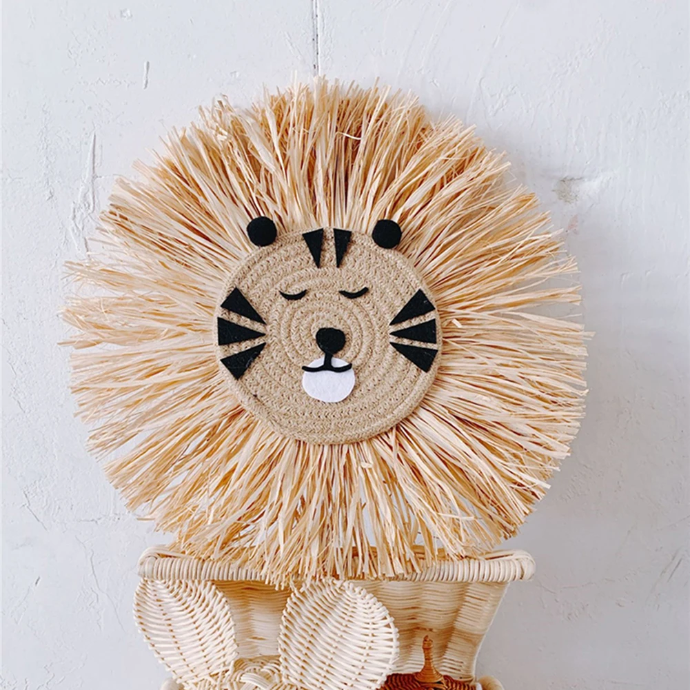Handmade Woven Cartoon Lion Tiger Animals Hanging Decorations Cotton Raffia Weaving Animal Head Ornament Children Room Wall
Handmade Woven Cartoon Lion Tiger Animals Hanging Decorations Cotton Raffia Weaving Animal Head Ornament Children Room Wall