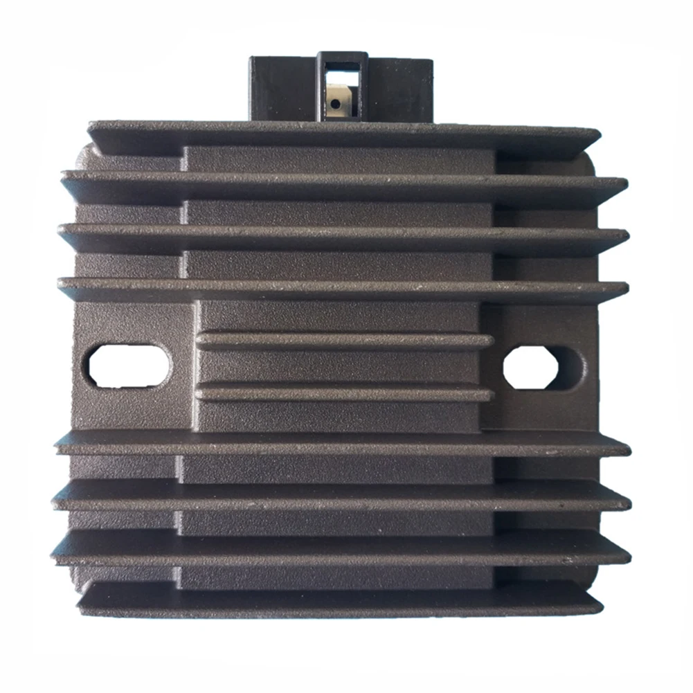 High Quality Voltage Regulator Rectifier DC 12V Easy Installation Motorcycle Plug-and-play For Ymh V-STAR XVS400 DS400
High Quality Voltage Regulator Rectifier DC 12V Easy Installation Motorcycle Plug-and-play For Ymh V-STAR XVS400 DS400
