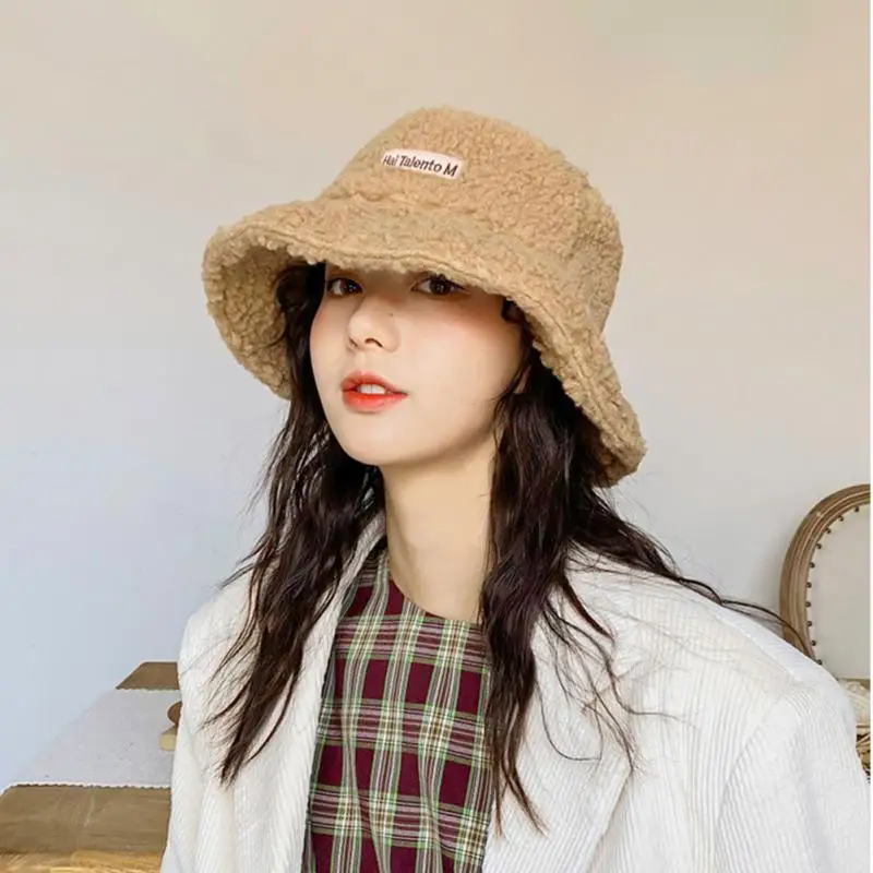 New Women Fisherman Hat Warm Thick Bucket Wool Fleece Outdoor Keep Warm Autumn Winter Korean Style Lamb Corduroy Lady Panama Cap
New Women Fisherman Hat Warm Thick Bucket Wool Fleece Outdoor Keep Warm Autumn Winter Korean Style Lamb Corduroy Lady Panama Cap