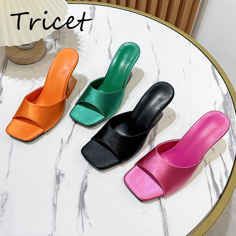 Stylish Transparent High HeelsWomen's Slippers Peep Toe Casual Ladies Slides Square Toe Female Sandalias Plus Size Shoes 36-43
Stylish Transparent High HeelsWomen's Slippers Peep Toe Casual Ladies Slides Square Toe Female Sandalias Plus Size Shoes 36-43