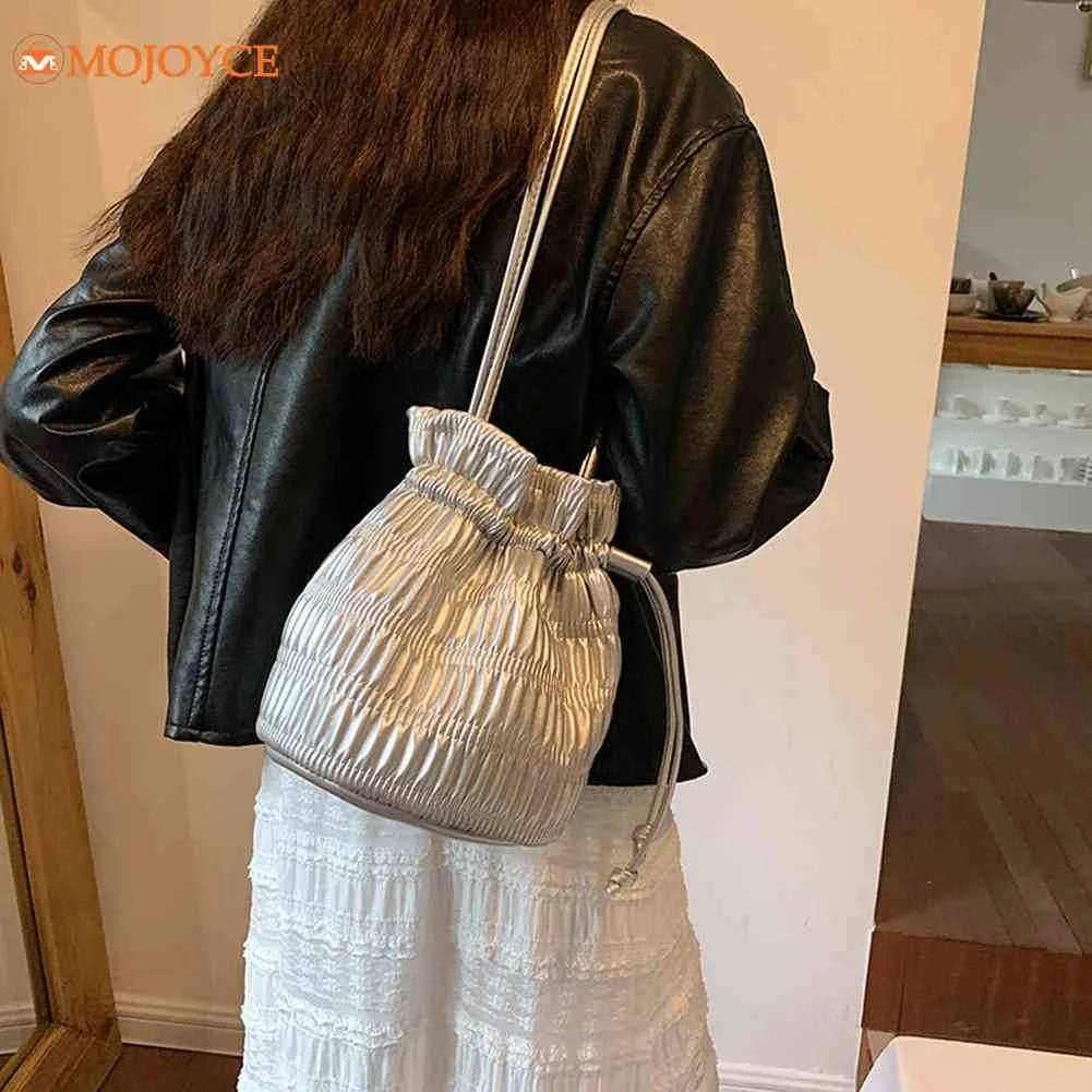 Trendy PU Leather Bucket Bag Drawstring Sweet Messenger Bags Women Hobo Soft Bag Lightweight Sweet Crossbody Bag Shopping Bag
Trendy PU Leather Bucket Bag Drawstring Sweet Messenger Bags Women Hobo Soft Bag Lightweight Sweet Crossbody Bag Shopping Bag