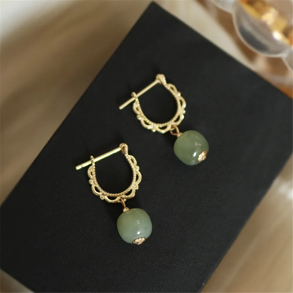 French Vintage Lace Flower Natural Green Hetian Jade Earrings Female Gentle Ear Buckle High Grade Ethnic Women Luxury Jewelry
French Vintage Lace Flower Natural Green Hetian Jade Earrings Female Gentle Ear Buckle High Grade Ethnic Women Luxury Jewelry