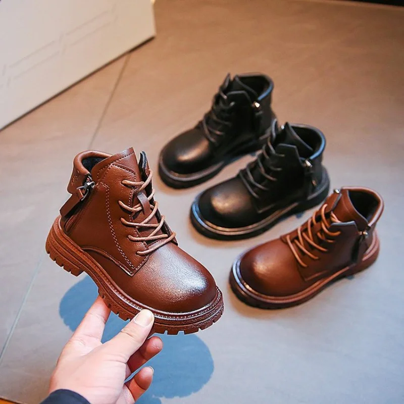2022 New Children's Shoes Quality Leather Ankle Boots Girls Leather Shoes Autumn Winter Boys Fashion Zipper Lace-up Kids Boots
2022 New Children's Shoes Quality Leather Ankle Boots Girls Leather Shoes Autumn Winter Boys Fashion Zipper Lace-up Kids Boots