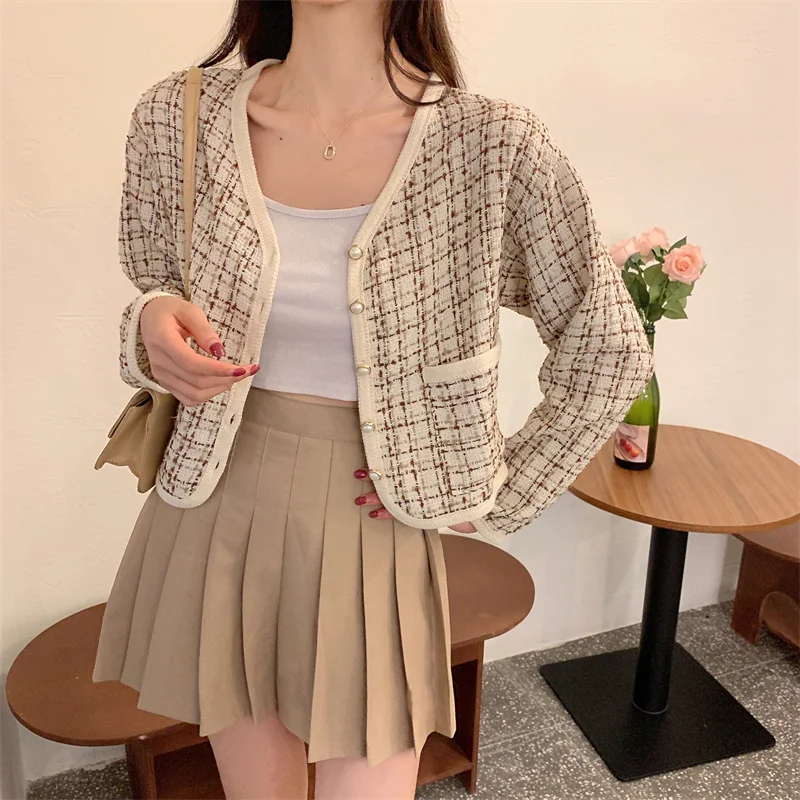 GWW1175 Small Fragrant Short Coat Autumn and Winter 2022 New Popular Design Popular V-Neck Slim Long Sleeve Top Women's Wear
GWW1175 Small Fragrant Short Coat Autumn and Winter 2022 New Popular Design Popular V-Neck Slim Long Sleeve Top Women's Wear