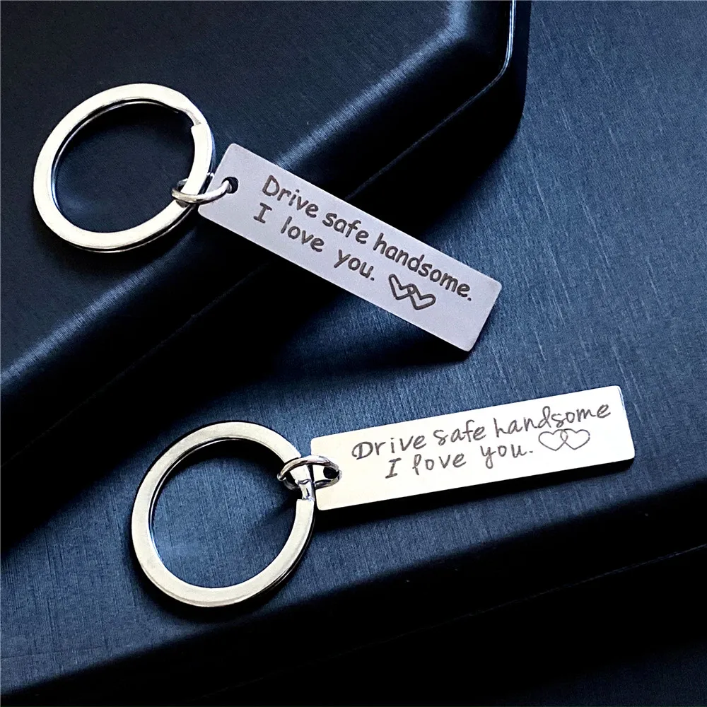 Fashion Keychain Engraved Drive Safe I Love You Keyring Gift for Couples Girlfriend Boyfriends Key Chain Rings Key Holder Gifts 
Fashion Keychain Engraved Drive Safe I Love You Keyring Gift for Couples Girlfriend Boyfriends Key Chain Rings Key Holder Gifts