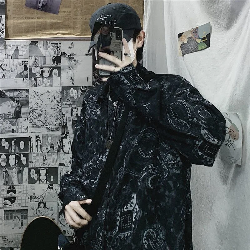 2023 spring autumn long-sleeved shirt Korean vintage Hong Kong style dark abstinence cashew flower print loose jacket men women
2023 spring autumn long-sleeved shirt Korean vintage Hong Kong style dark abstinence cashew flower print loose jacket men women
