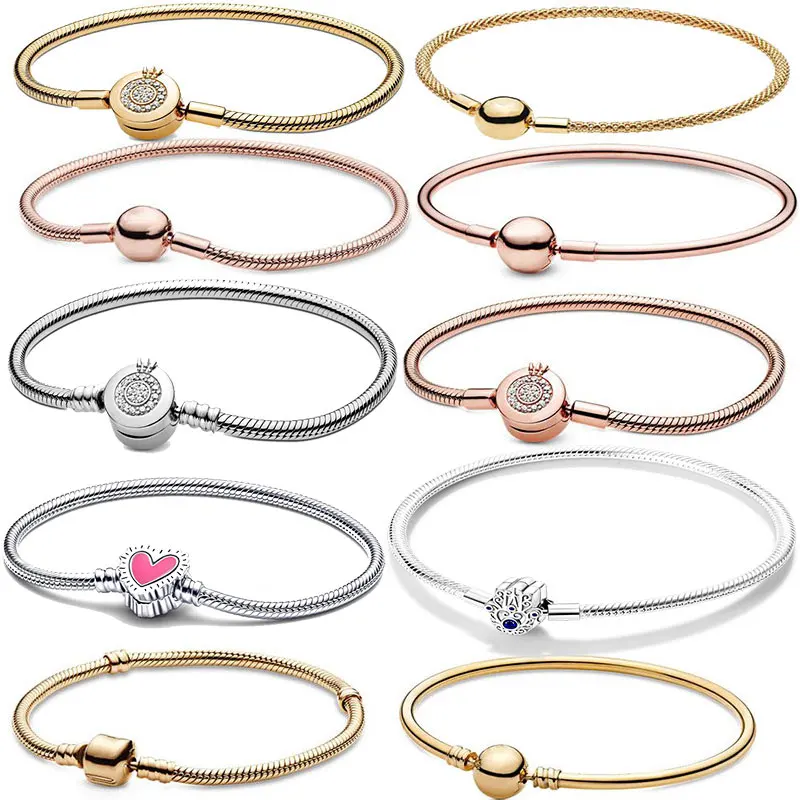 Браслет женский из серебра 2022 пробы с короной и бусинами
Браслет женский из серебра 2022 пробы с короной и бусинами