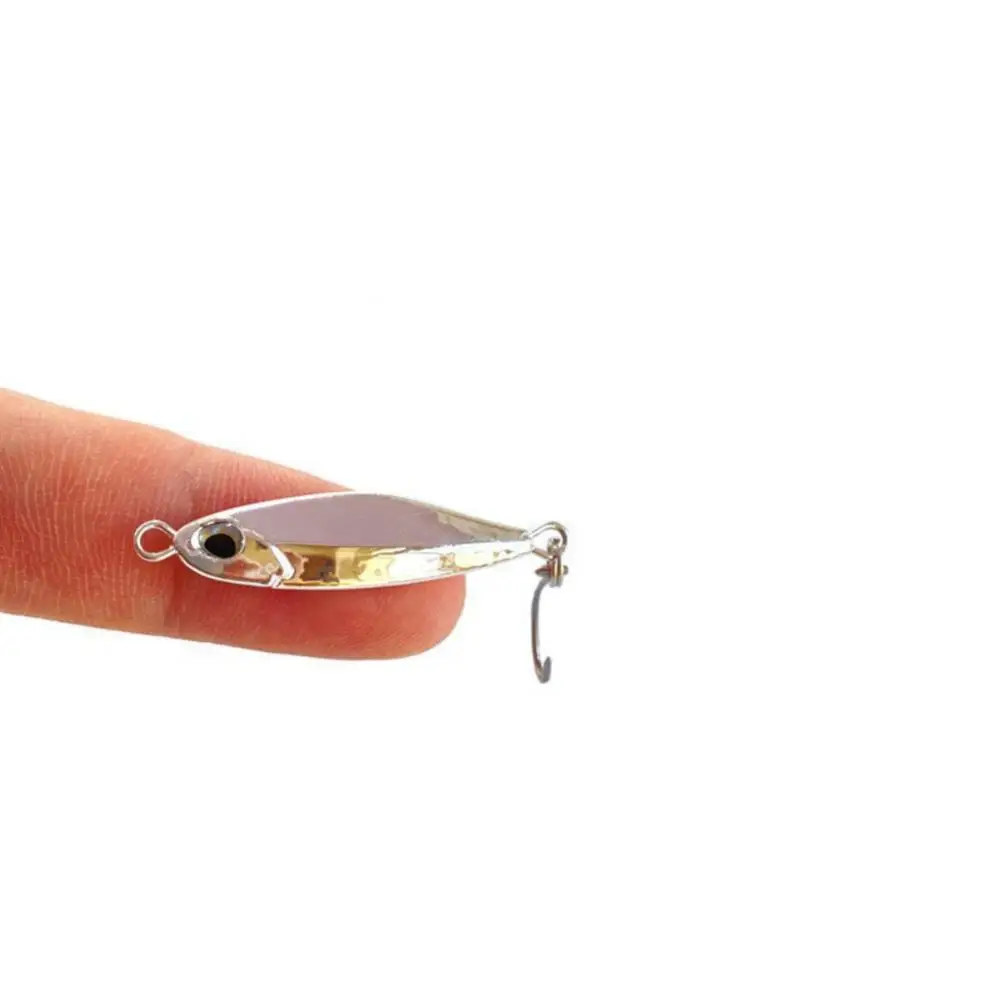 Sharp Treble Hooks Fishing Lures Artificial Fishing Lures With Hook Fishing Tackle Single Hook Hard Baits 5.8g 35mm
Sharp Treble Hooks Fishing Lures Artificial Fishing Lures With Hook Fishing Tackle Single Hook Hard Baits 5.8g 35mm