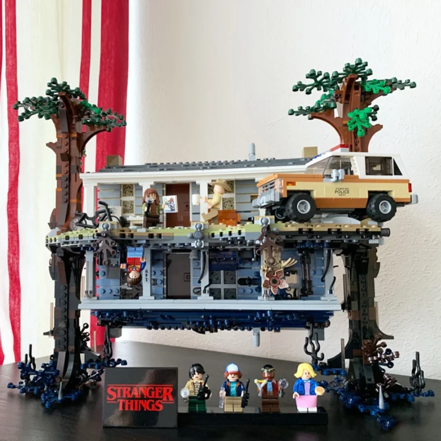 2499pcs City 75810 Stranger Things The Upside Down Building Blocks Bricks Set Children Toys Gift Christmas Gift 25010
2499pcs City 75810 Stranger Things The Upside Down Building Blocks Bricks Set Children Toys Gift Christmas Gift 25010