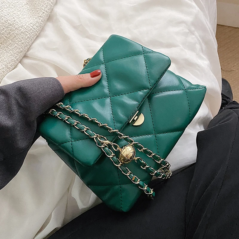 Lingge маленькая цепочка из искусственной кожи с клапаном сумка через плечо для женщин 2022 модные трендовые сумки на одно плечо сумки и кошельк...
Lingge маленькая цепочка из искусственной кожи с клапаном сумка через плечо для женщин 2022 модные трендовые сумки на одно плечо сумки и кошельк...