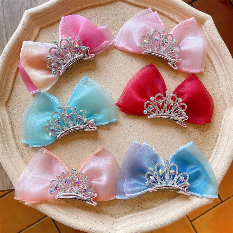 MeiKeDaiNiceyChildren's Hair Clip Ice Crown Bow Top Clip Princess Hair Ornament Cute Girl Super Fairy Clip
MeiKeDaiNiceyChildren's Hair Clip Ice Crown Bow Top Clip Princess Hair Ornament Cute Girl Super Fairy Clip